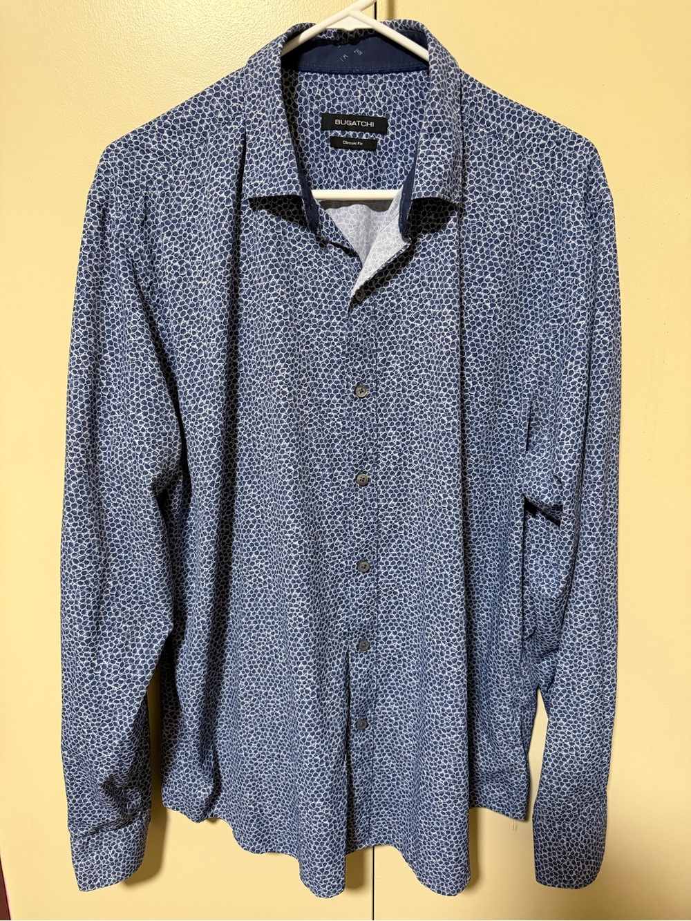 Bugatchi Men's Navy Micro-Pattern Button-Down Shirt